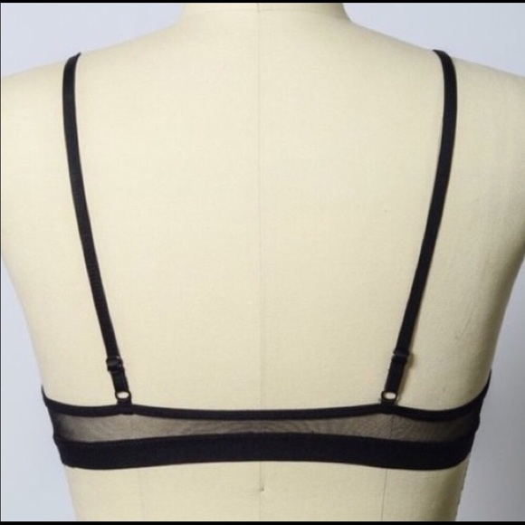 •Rose Embroided Bralette• - Picture 6 of 6